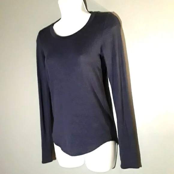 Aritzia Wilfred Free Blue knit top, S - Picture 2 of 5